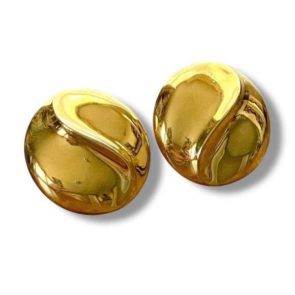 Vintage 1980s Trifari Earrings Gold Tone Swirl Button Post Back Signed Old Money - Picture 7 of 10